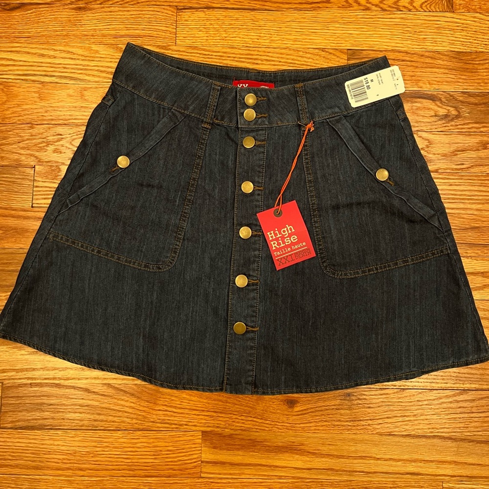 Forever 21 high waisted dark denim skirt with gold buttons pockets NWT
